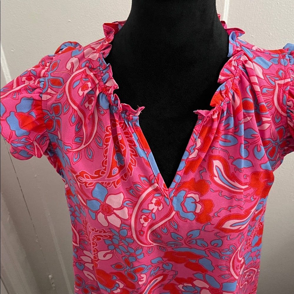 SUGARLIPS Sao Paulo Garnet Bellissima
Ruffle Sleeve Top - Picture 6 of 15